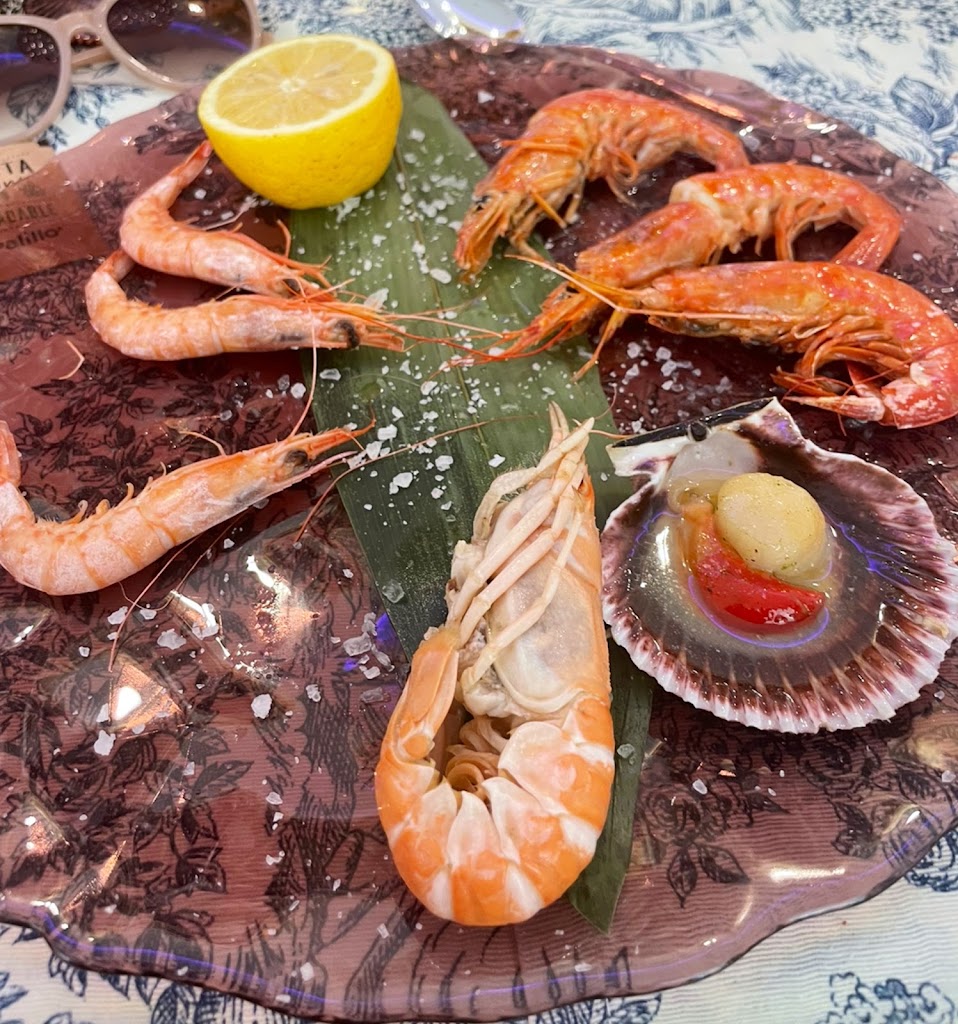 Moments By Casa Justo — Comida y bebida
