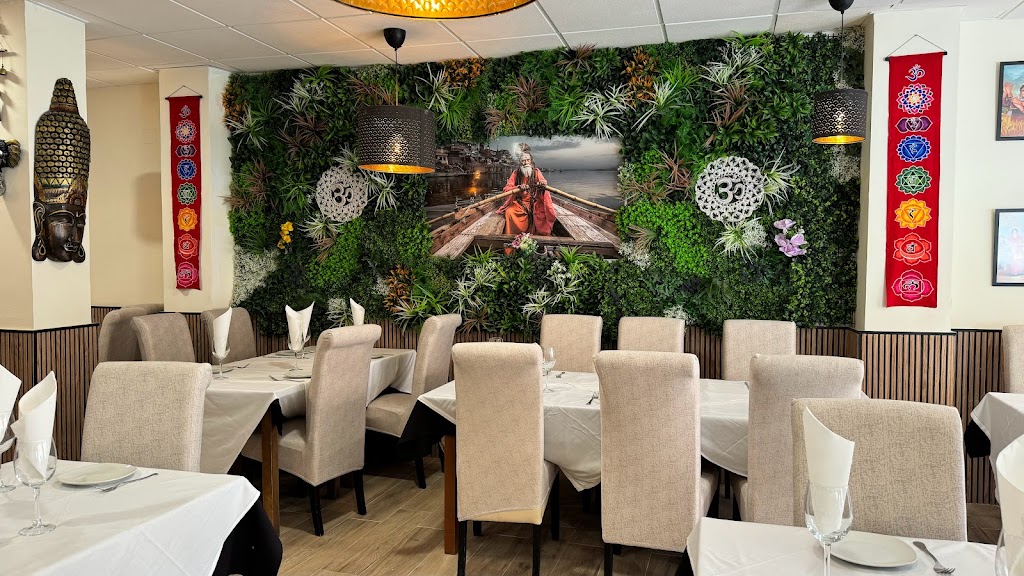 Bollywood Indian Restaurant Fuengirola — Ambiente