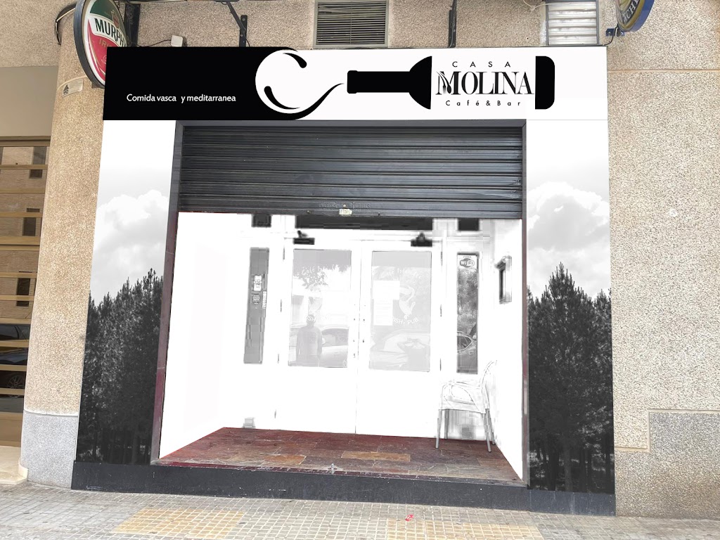 Casa Molina Cafe & Bar