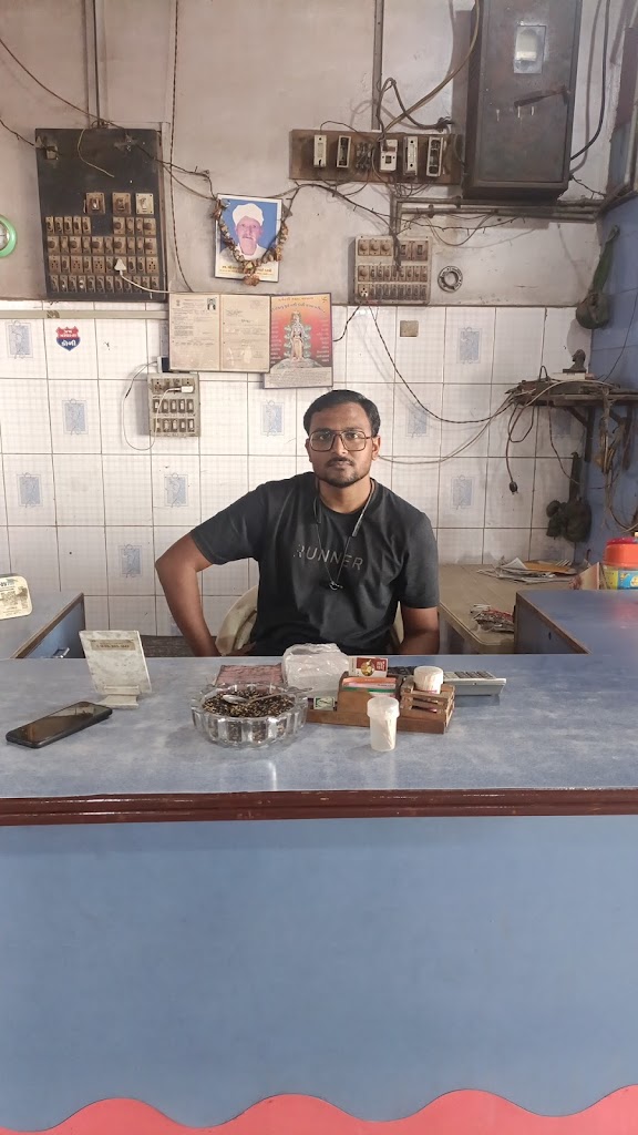 Shakti Parotha House