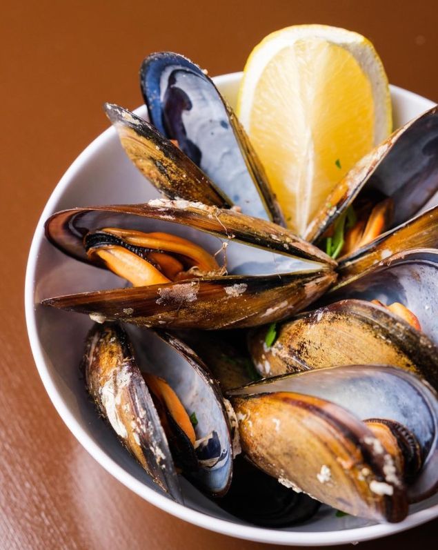 Cerveceria Vikinga Punto Galego — Comida y bebida