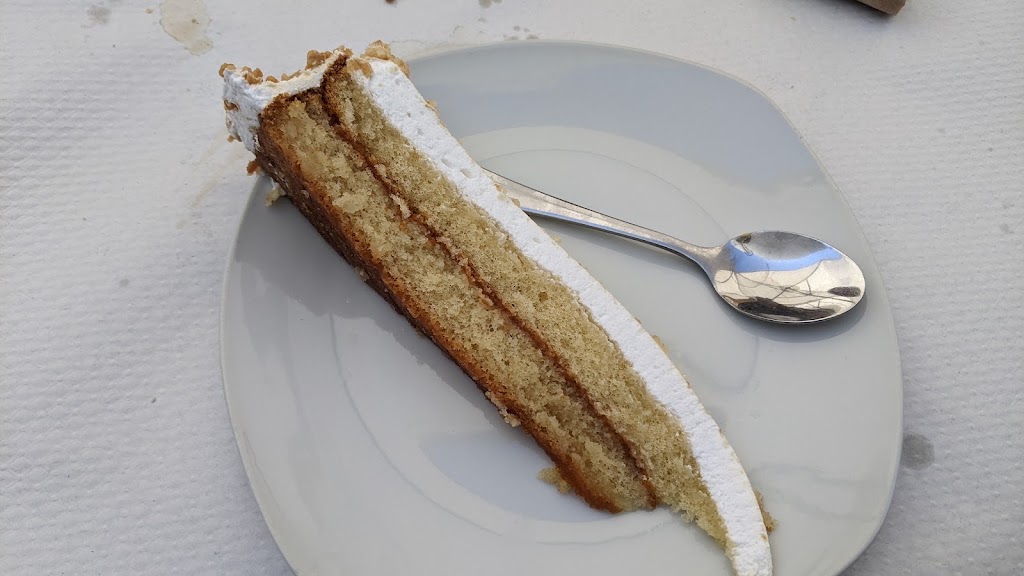 El Casal — Comida y bebida