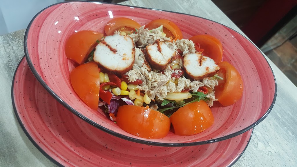 Restaurante El Puchero de la Nieta — Comida y bebida