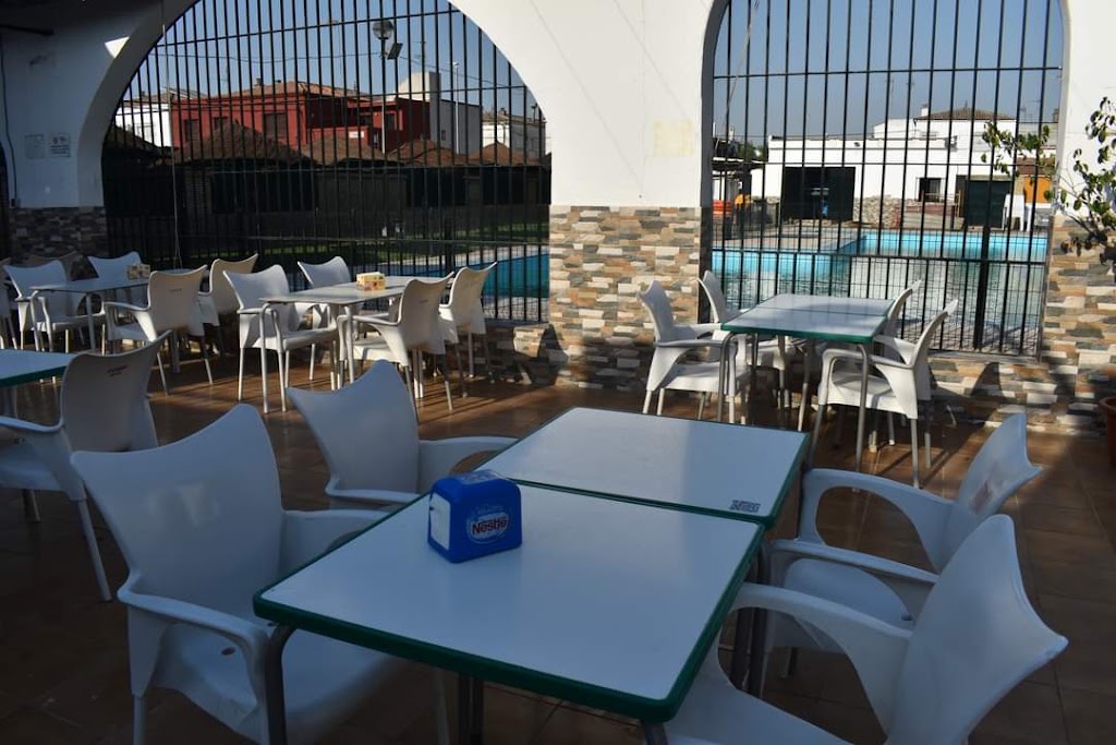 Bar club Las Portadas — Ambiente