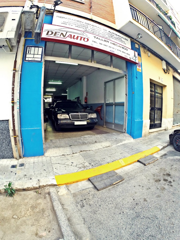 DenAuto — Exterior