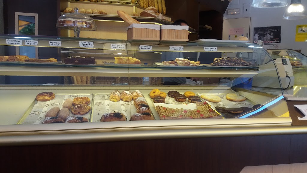 Panaderia El Molino — Vitrina