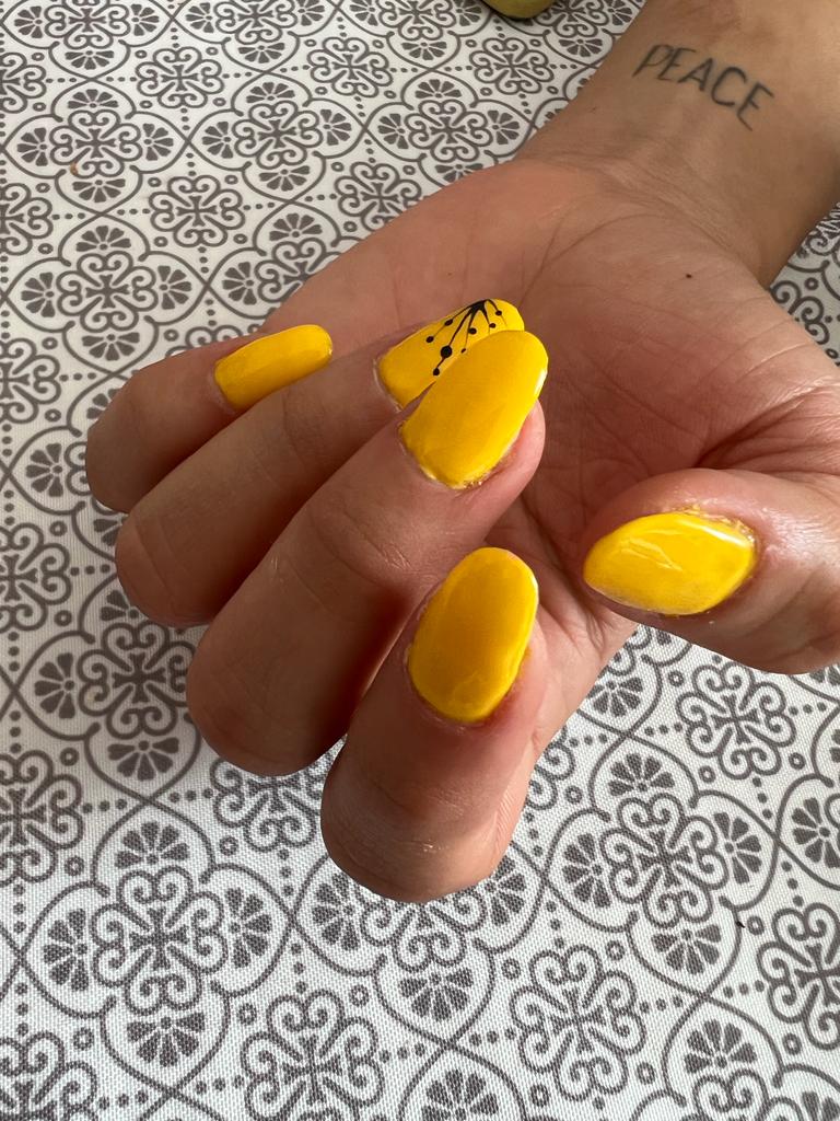 Color Rhyme Nail