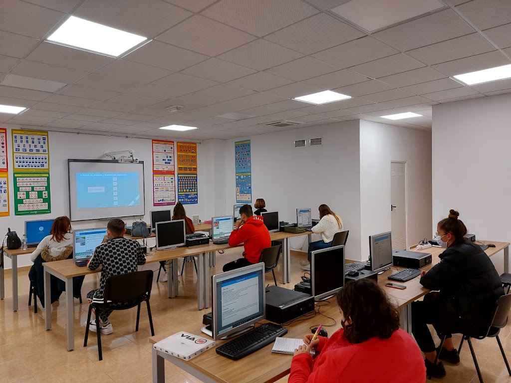AUTOESCUELA VIA 16