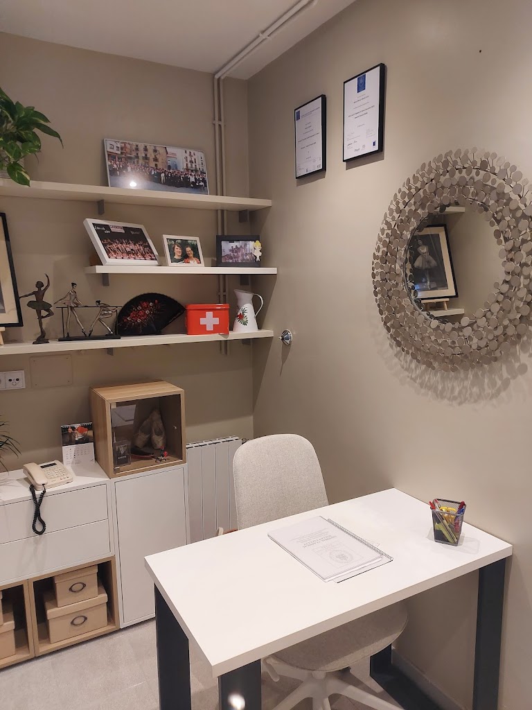 Gabota dantza eskola: Danza y gimnasia en Zarautz