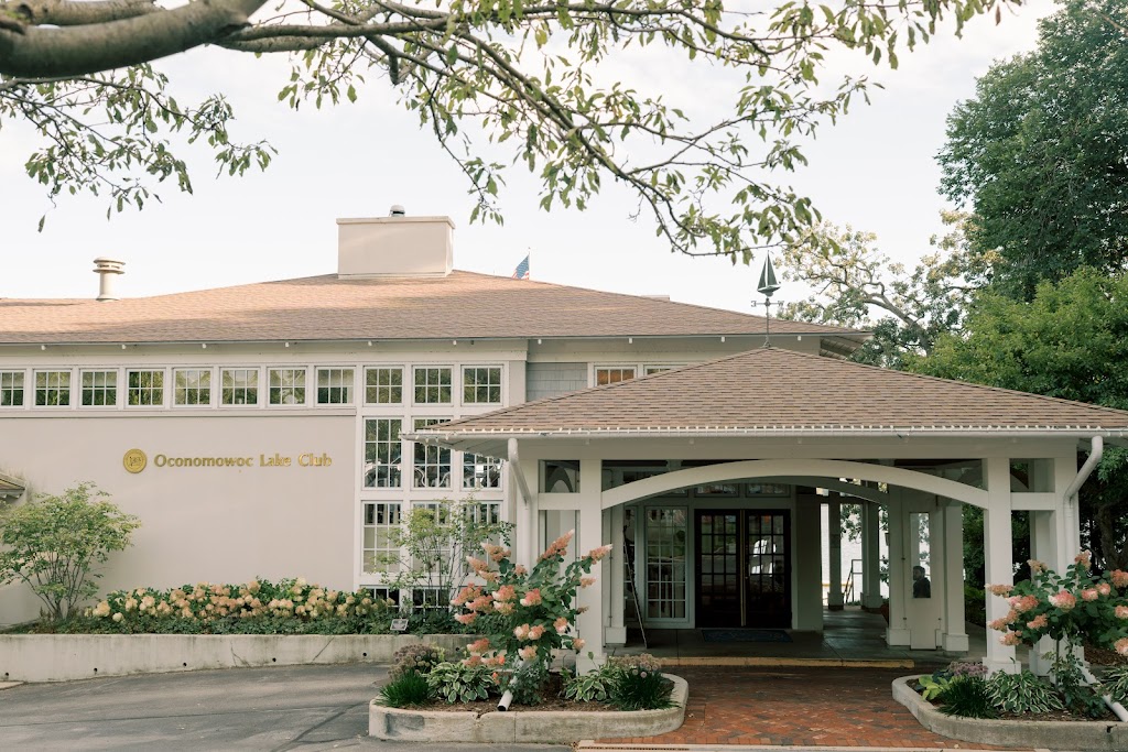  Oconomowoc Lake Club