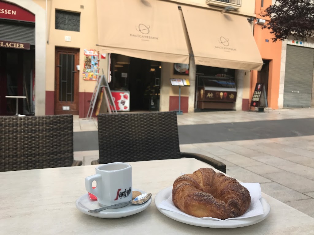 Dalicatessen — Cafe