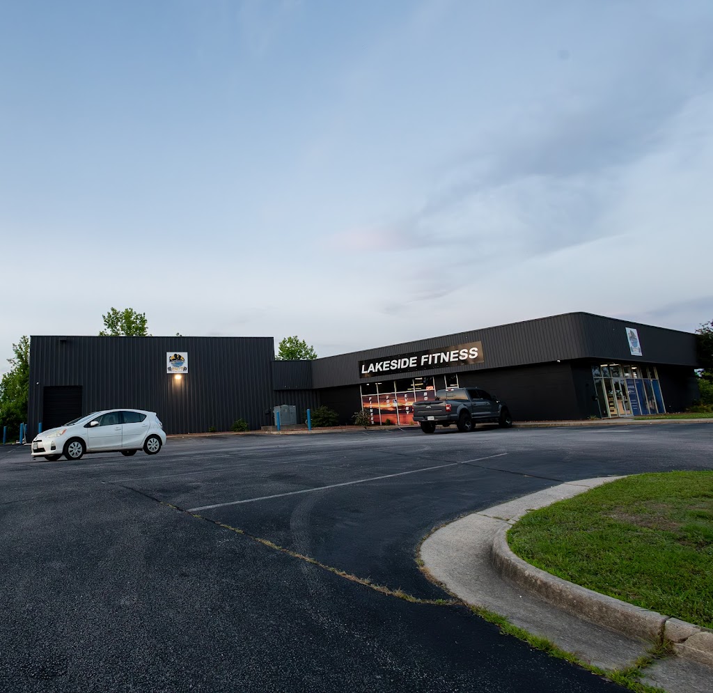  Lakeside Fitness 24/7