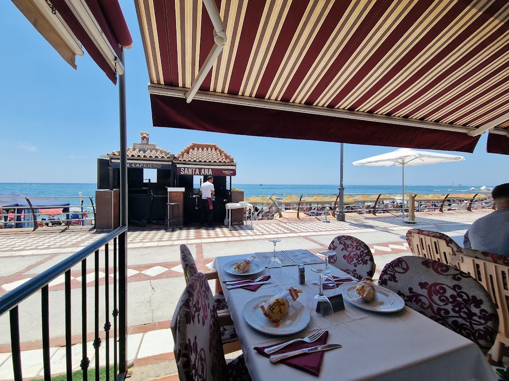 Restaurante Santa Ana Denis — Ambiente