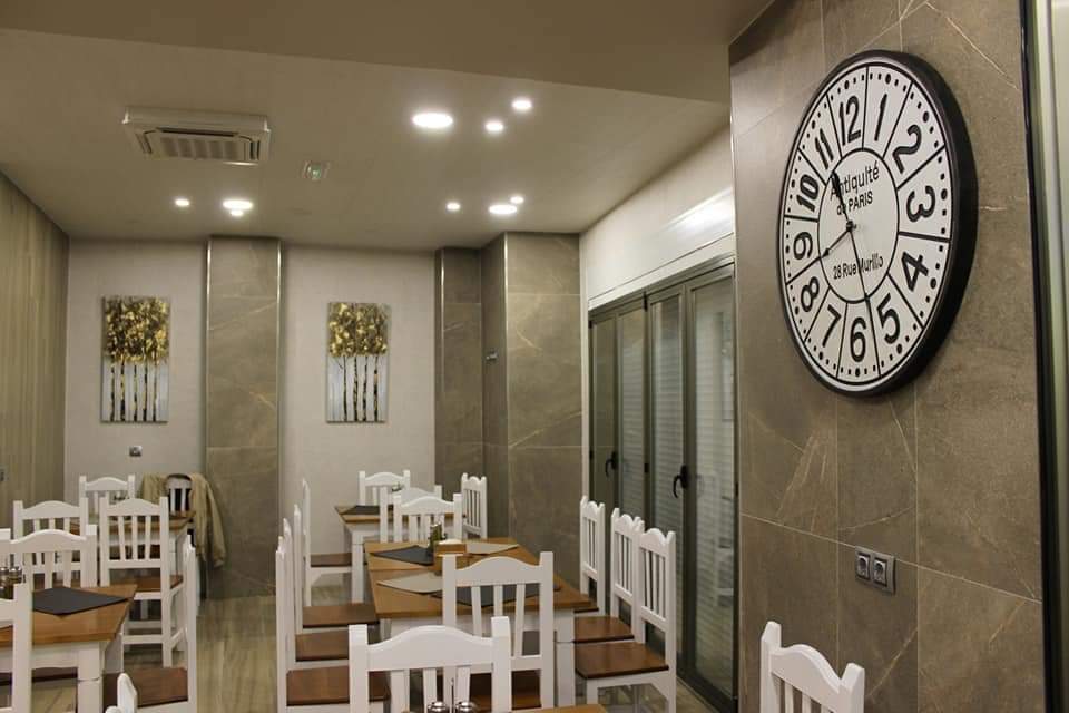 Bar Los Manueles — Ambiente