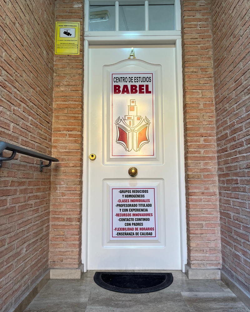 Centro de Estudios Babel — Del propietario
