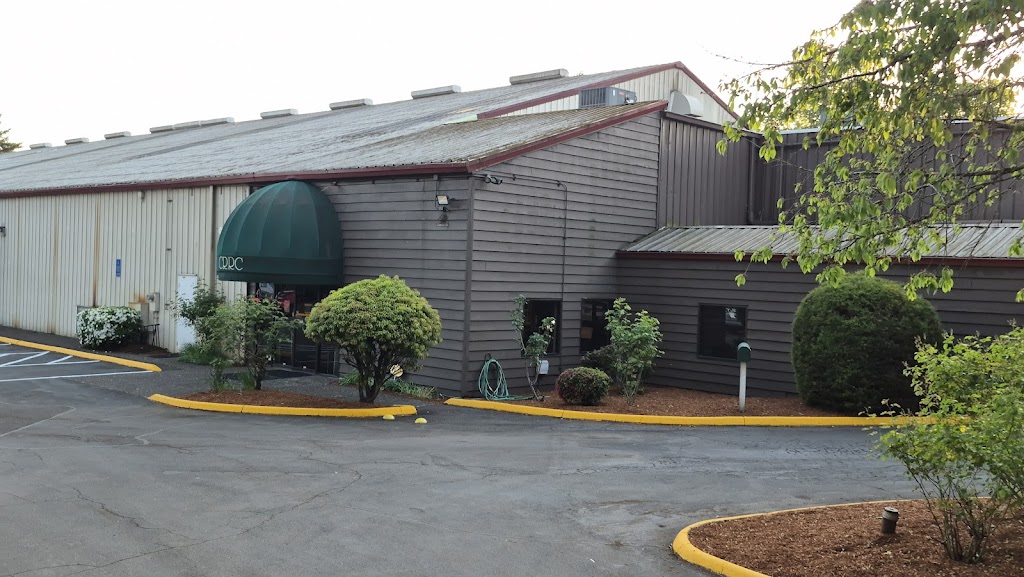  Clackamas River Racquet Club