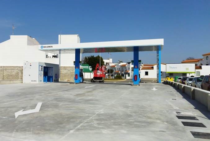 Ballenoil Barbate II — Estacion de servicio
