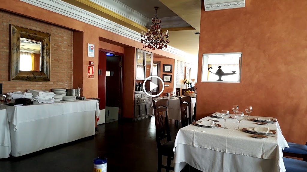 Restaurante Hostal La Bamba — Videos