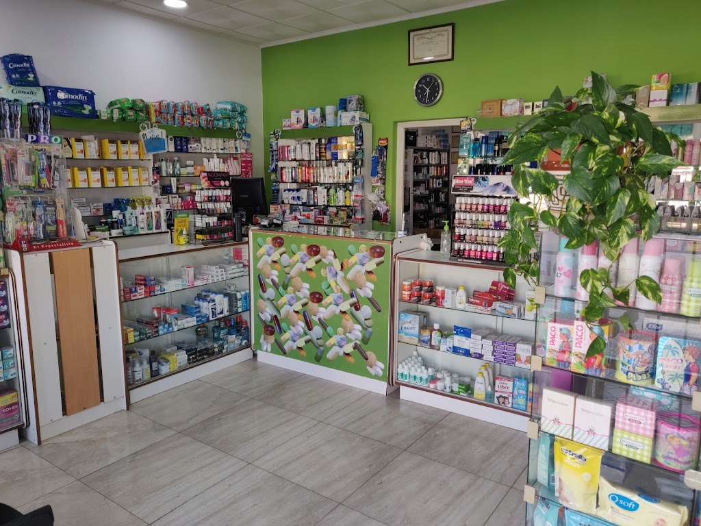 Farmacia Giulioni — Del propietario
