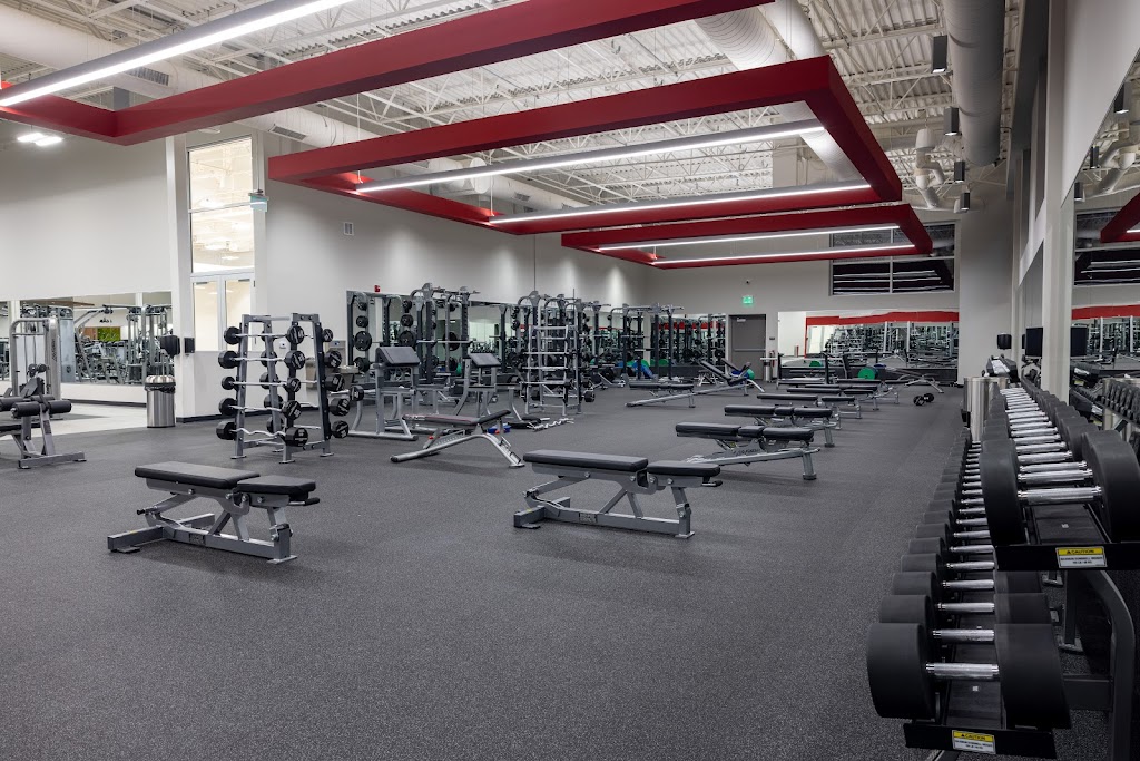  Powerhouse Gym Partridge Creek Mall