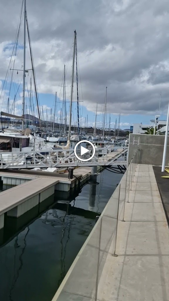 Restaurante Carbon Carbon — Videos