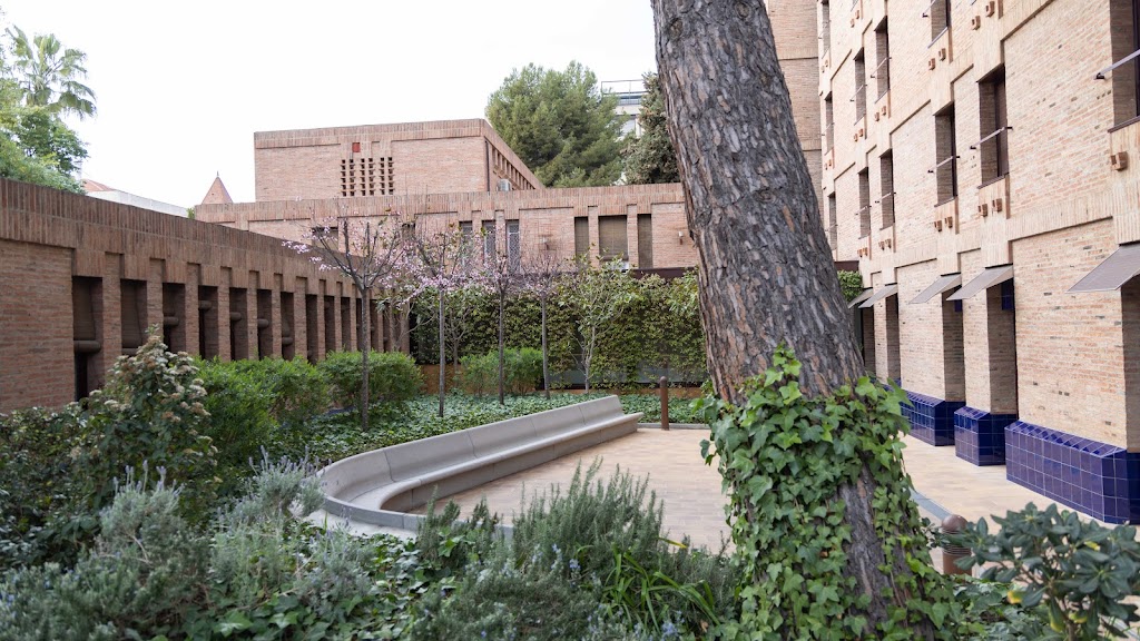 Residencia Universitaria Madre Guell - Barcelona