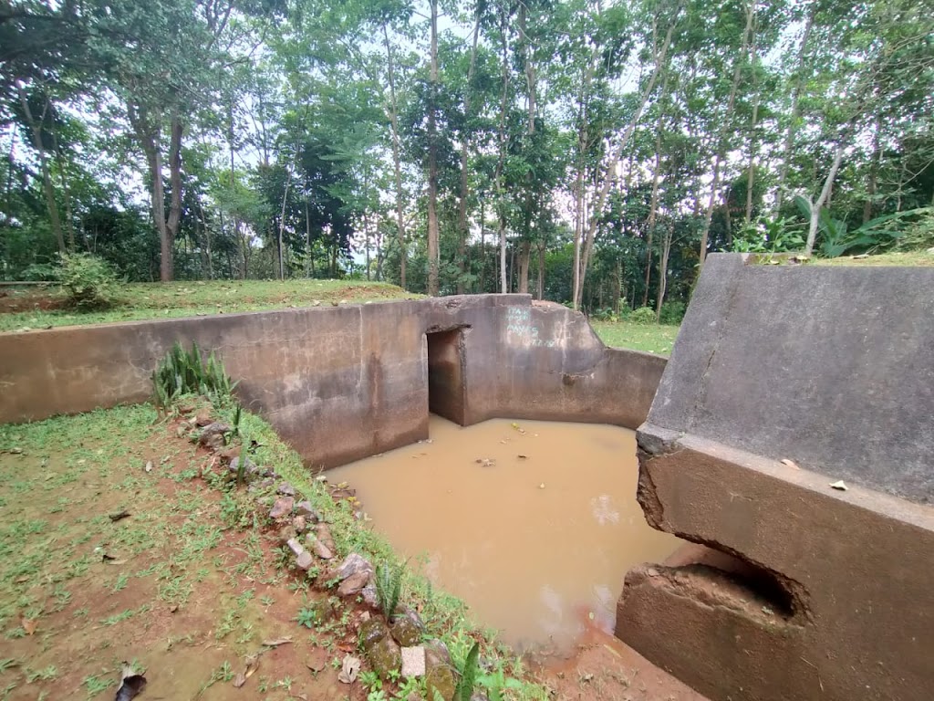 CAGAR BUDAYA BENTENG GUNUNG GADUNG DESA SUKAJAYA