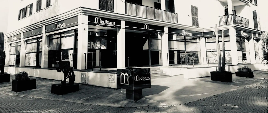 MEDISANS | Dra. Marta Serna | Medicina y Cirugia Estetica