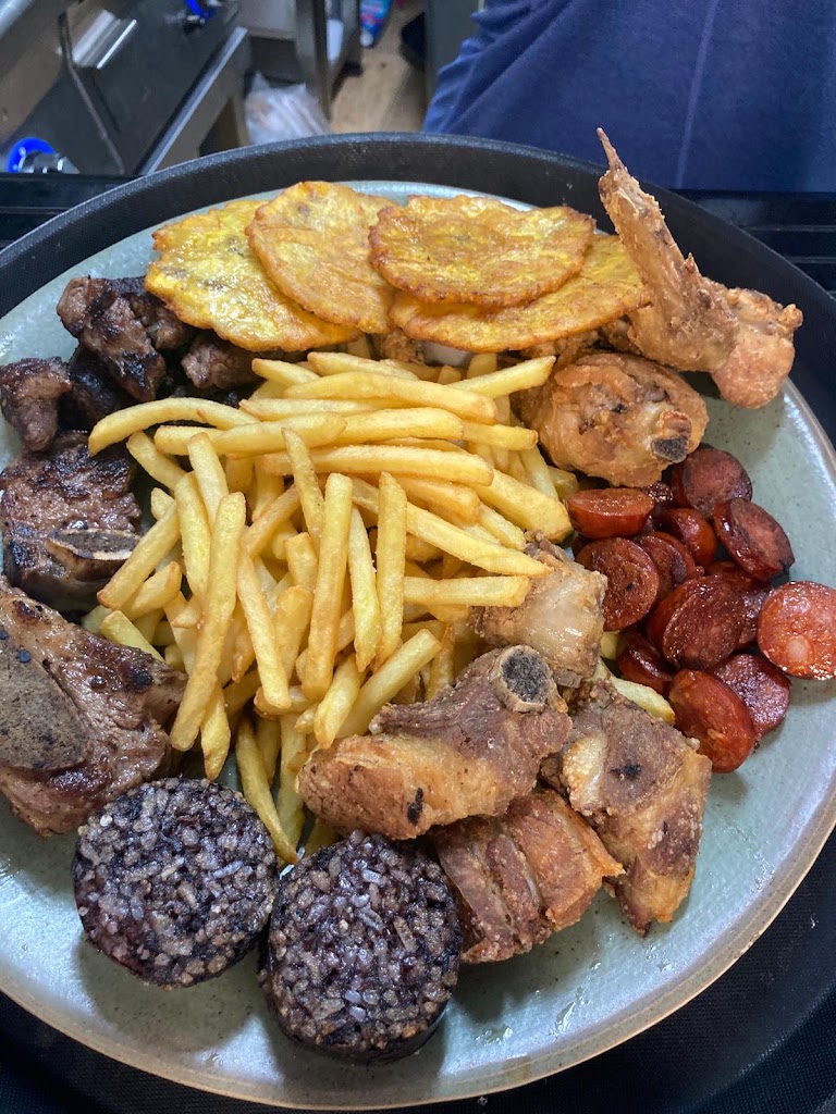 Momo Bar — Papas fritas