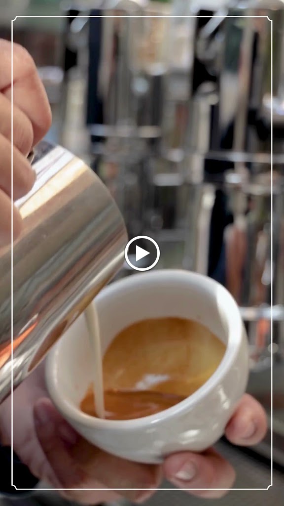 Bar Cafe Valles — Videos