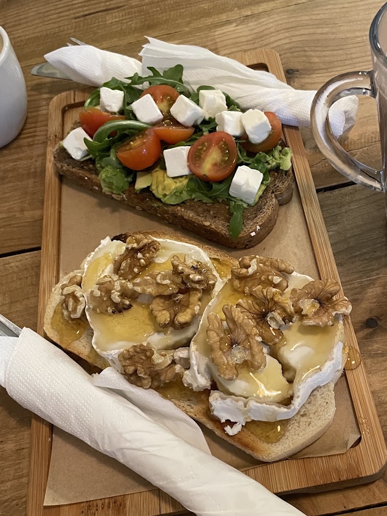 La Picara Cafe — Cafe