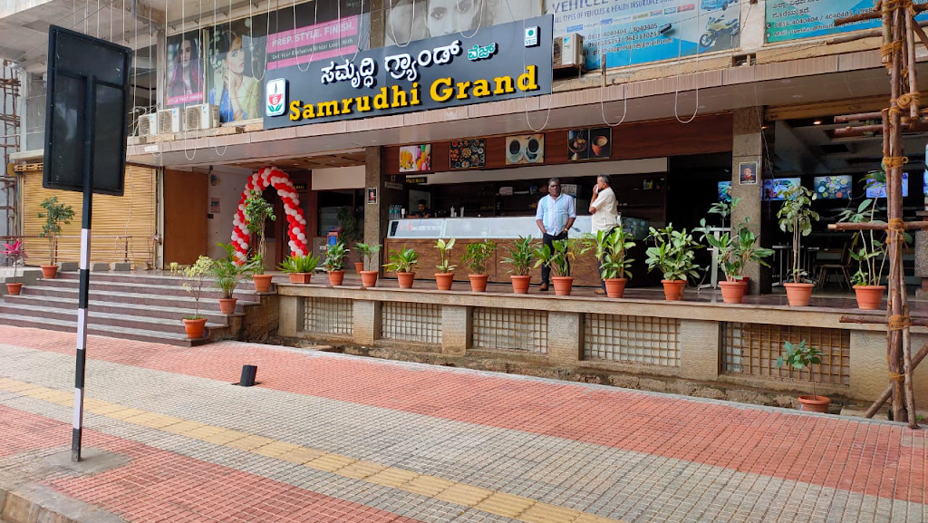 Samrudhi Grand Veg Restaurant Tumkur