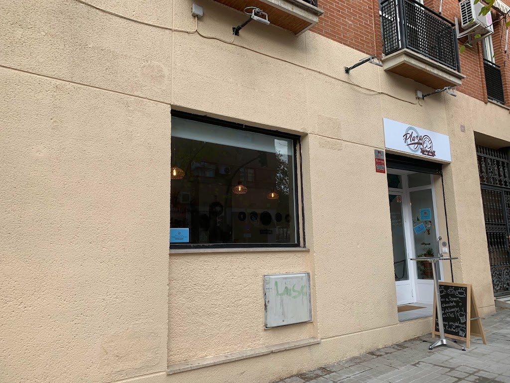 Plaza 63 Cafe-Bar
