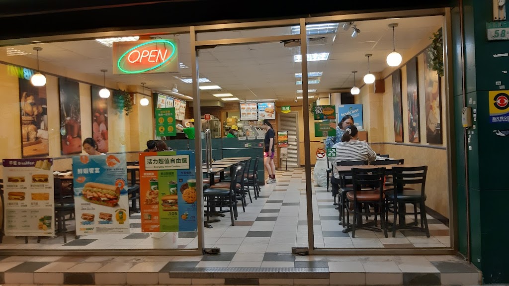 SUBWAY 濟南新生店 的照片