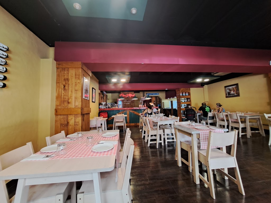 Don Alfredo Trattoria — Ambiente