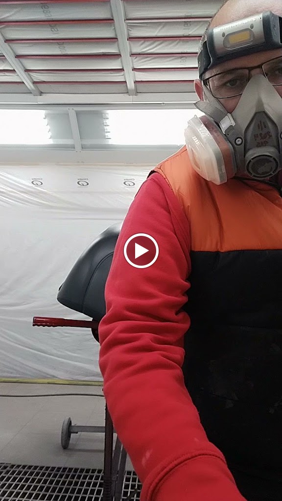 Taller de chapa y pintura Peral Fersa — Videos