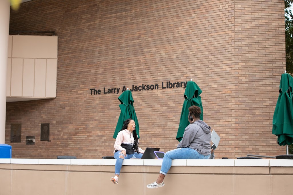 Photo of Larry A Jackson Library, Lander University