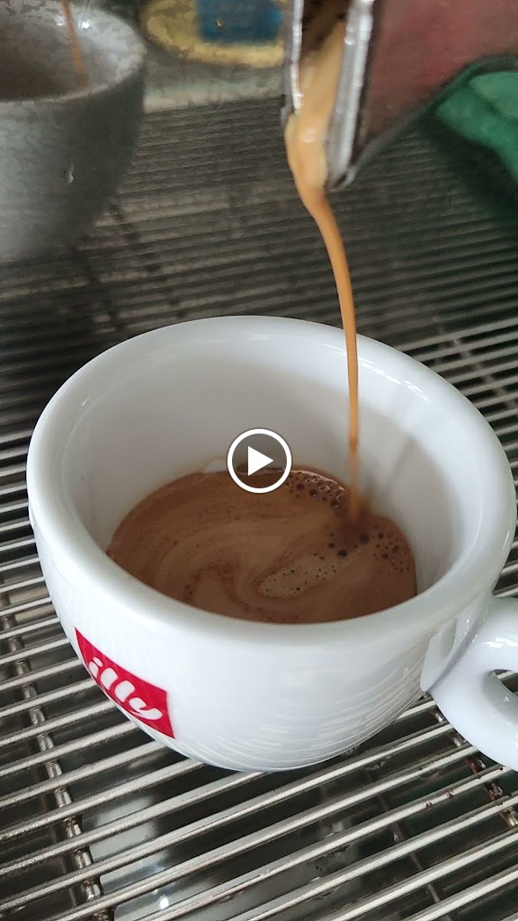 Rocolin Cafe — Videos
