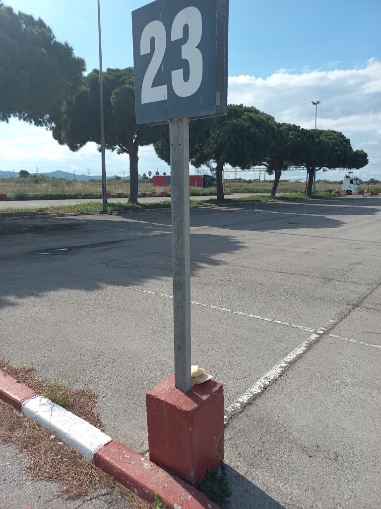 Aparcamiento lll Clientes Carrefour