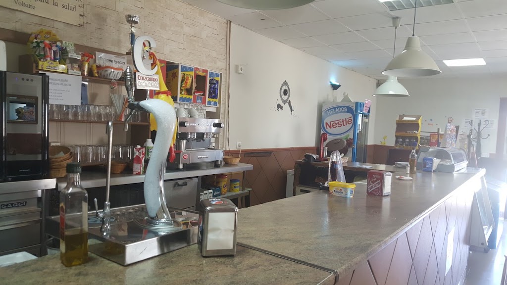 Restaurante Club Social Los Jinetes — Ambiente