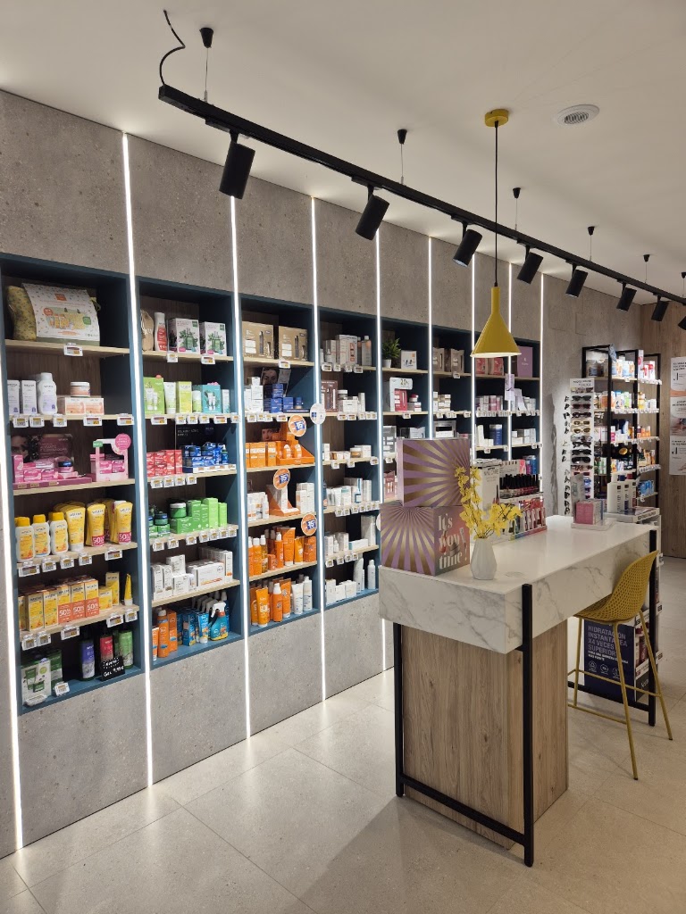 Farmacia Irene Manzanares — Del propietario