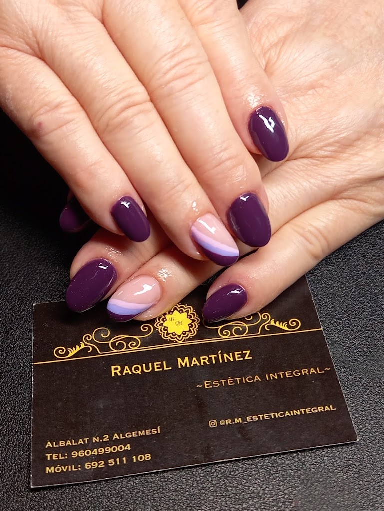 Raquel martinez estetica integral — Manicura