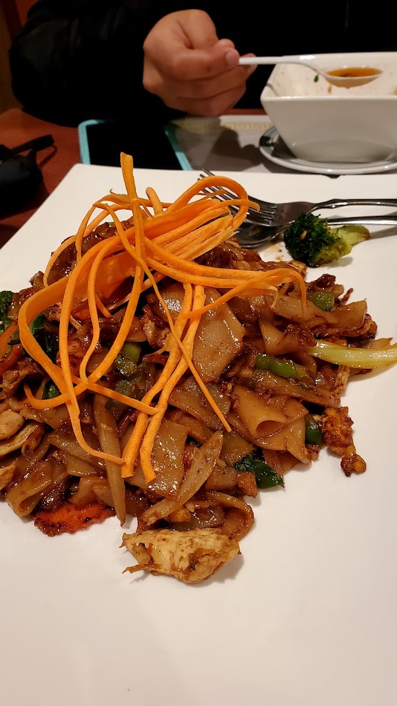 Pho's Spicier Thai Cuisine