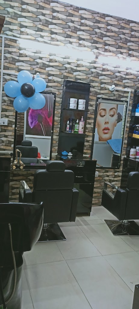 Royal Touch Beauty Parlour