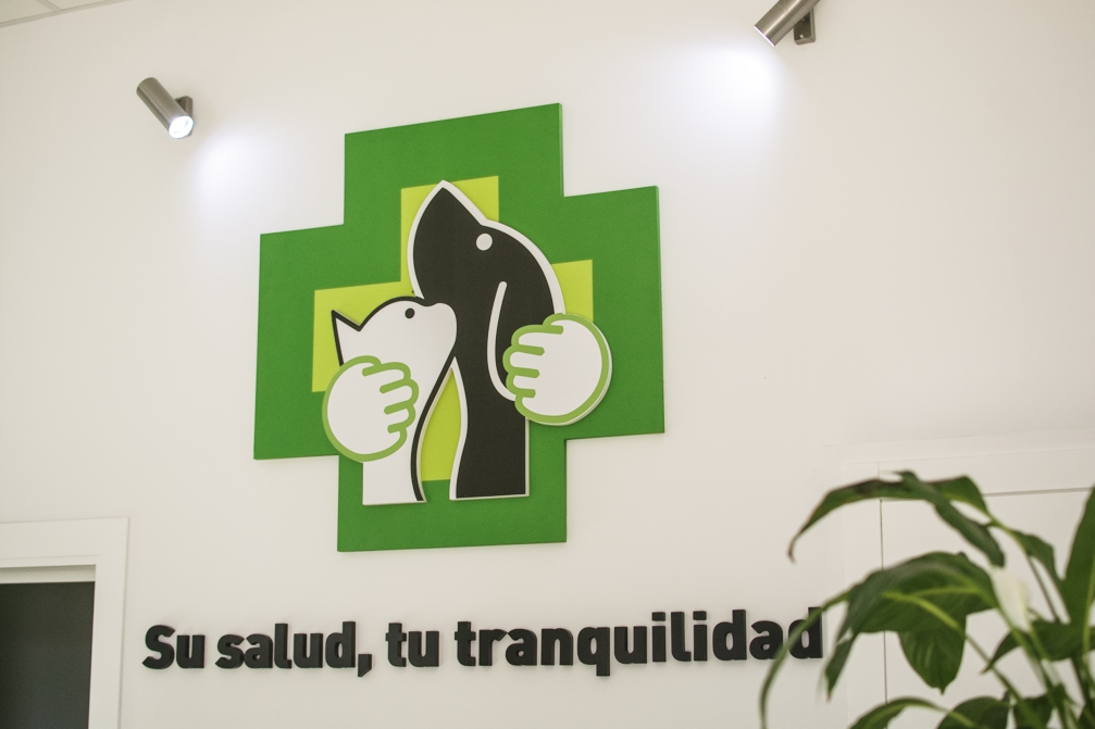 Clinica Veterinaria Ronda Este — Del propietario