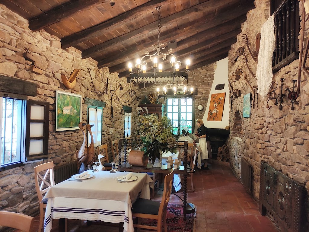Restaurante Iturralde Jatetxea — Ambiente
