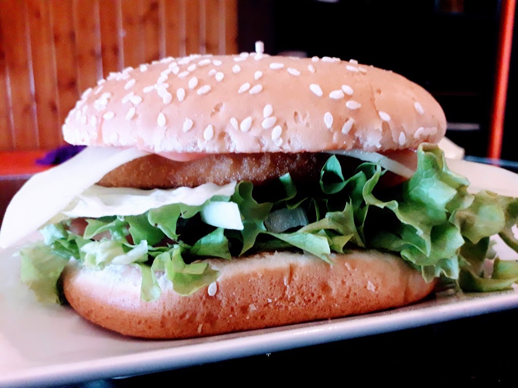 Fuerte Kashmir doner kebab pizzeria — Comida y bebida