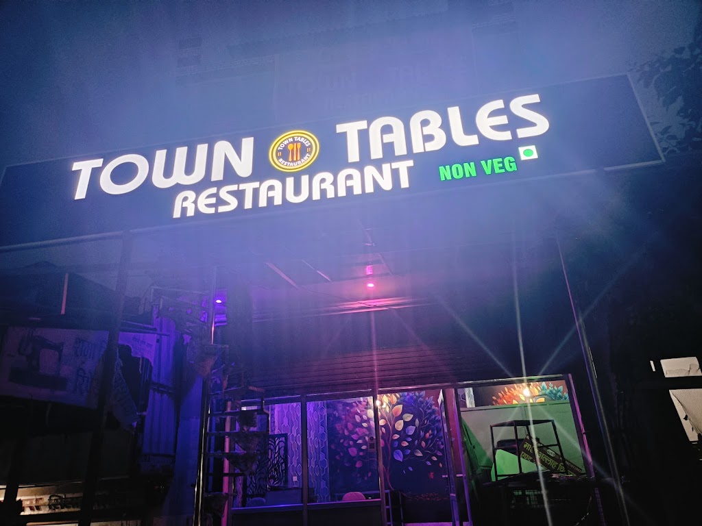 Town Tabels Restaurant Non Veg