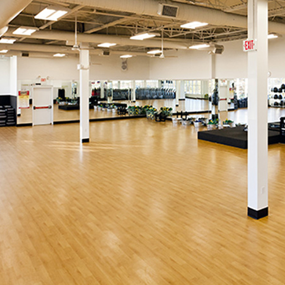  Lucille Roberts- Bay Shore