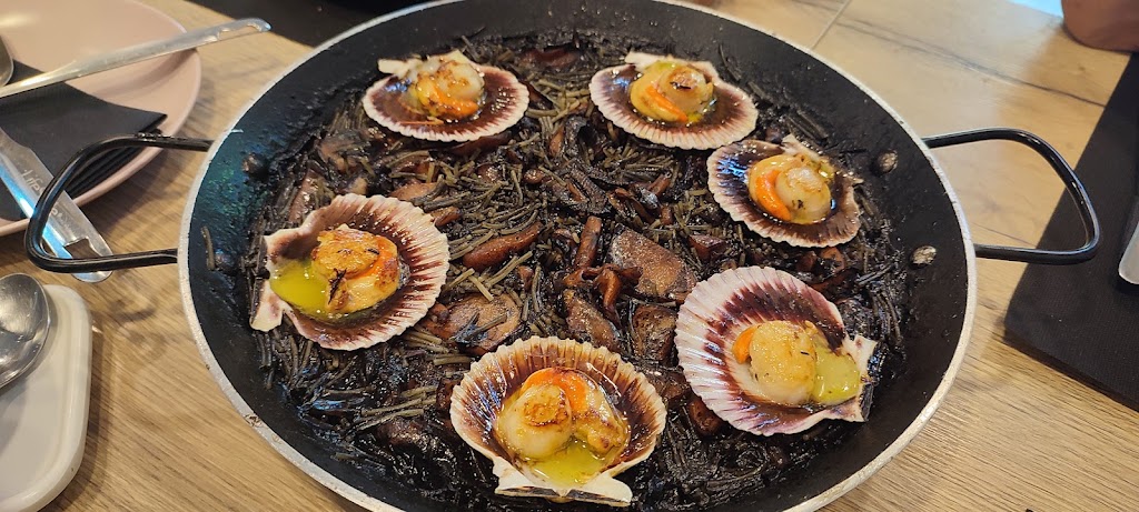 Restaurante Pepe Quile — Comida y bebida
